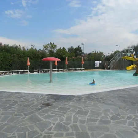 Villaggio Colombare 公寓式酒店 西尔米奥奈
