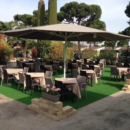 Villaggio Colombare 公寓式酒店
